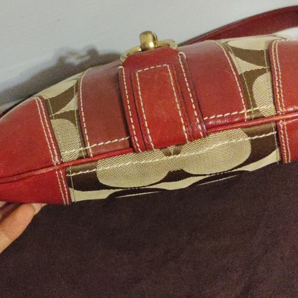 RARE Vintage Coach Y2K Hampton Signature C Hobo – Burgundy Leather Shoulder Bag